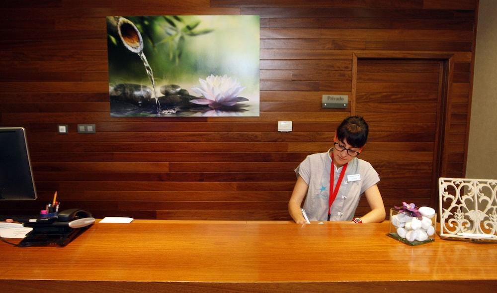Hotel & Spa Real Badaguas Jaca Exterior photo
